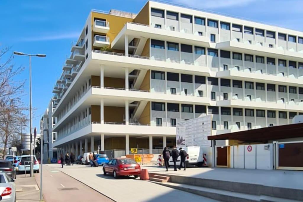 L17 Arenas Suite 3 Balconies 5Mins To The Sea Nice Exterior photo